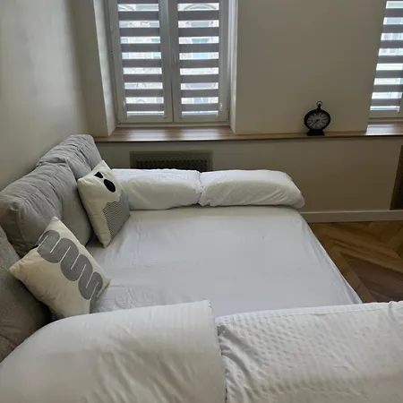 K73urbannest Апартаменты *